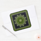 Helles, farbiges Fraktal Mandala Quadratischer Aufkleber (Umschlag)