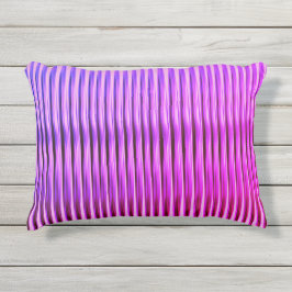 Helles Kissen im Freien