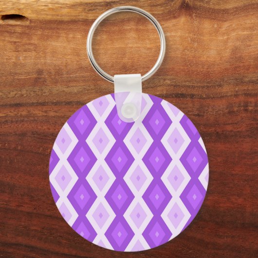 Helles lila Diamantmuster Schlüsselanhänger (Vorderseite)