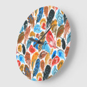 Helles Muster mit Vogelfedern Große Wanduhr (Winkel)