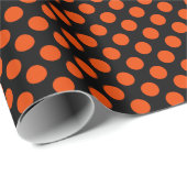 Helles Orange Polka Dot auf schwarzem Wrapping Pap Geschenkpapier (Rolleneckpunkt)