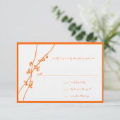 Helles Orange Wild Blume Branch Wedding RSVP (Stehend Vorderseite)