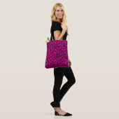 Helles Rosa und Lila Leopardenprint-Muster Tasche (Am Model)