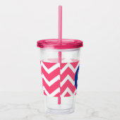 Helles Rosa und Weiß Chevron-Muster Monogramm Acryltrinkbecher (Rechts)