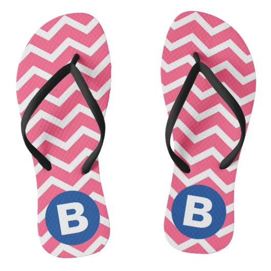 Helles Rosa und Weiß Chevron-Muster Monogramm Badesandalen (Fußbett)