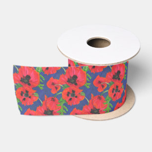Helles rotes orientalisches Poppies-Muster auf bla Satinband