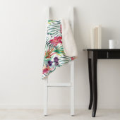 Helles tropisches Muster mit Monogramm Sherpadecke (Beispiel)