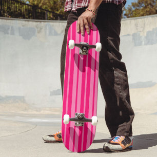 Helles und Hot Pink Stilelemente Design Skateboard