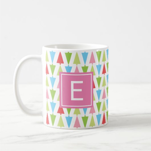 Helles Weihnachtsbaummuster Girly Pink Monogram Kaffeetasse (Links)