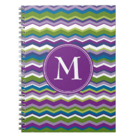 Helles Zickzack Muster mit Monogramm