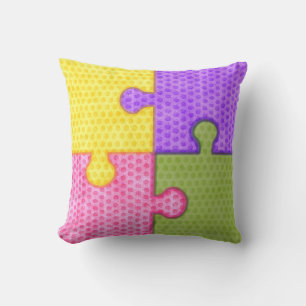 Hellfarbenes Puzzle PIeces Kissen