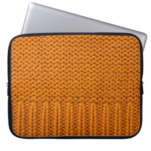 Hellgelb: handgefertigte Stricktextur. Laptopschutzhülle