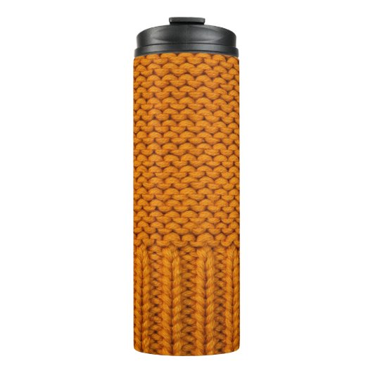 Hellgelb: handgefertigte Stricktextur. Thermosbecher (Vorderseite)