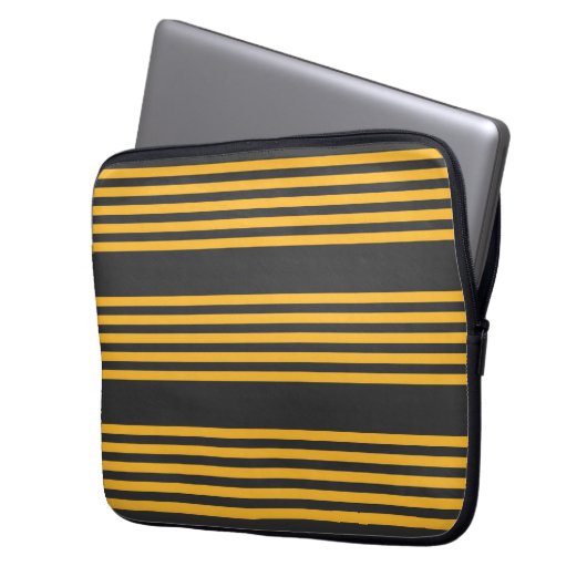 Hellgelb und Holzkohle fünf Streifen Muster Laptopschutzhülle (Vorderseite Links)