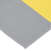 Hellgelb und weich grau individuell angepasst tischdecke (Schrägansicht)