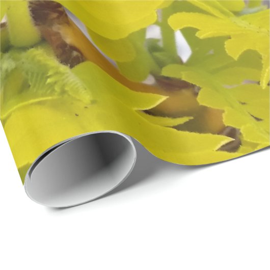 Hellgelbe Blätter Geschenkpapier (Rolleneckpunkt)