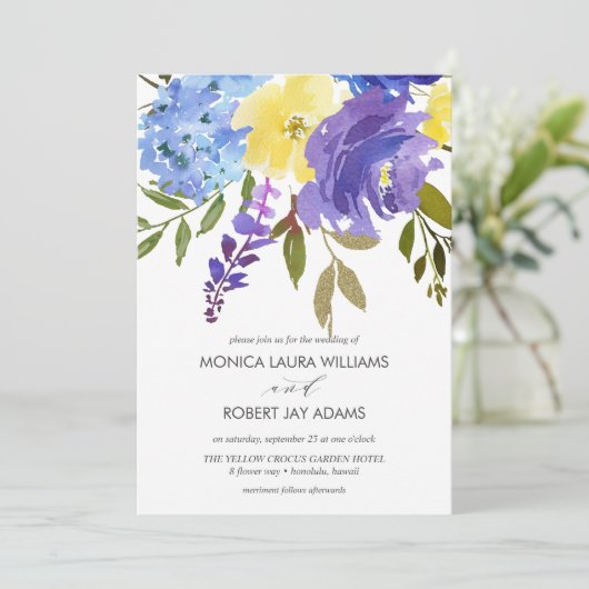 Hellgelbe blaue Blumen Einladung (Stehend Vorderseite)