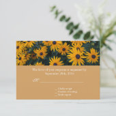 Hellgelbe Blume Hochzeit RSVP Karte (Stehend Vorderseite)