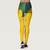 Hellgelbe Blume nach Regen Leggings (Rückseite)