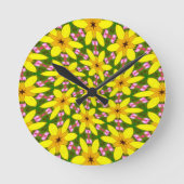 Hellgelbe Blumen Runde Wanduhr (Vorderseite)