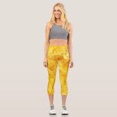 Hellgelbe Federn Capri Leggings (Vorderseite)