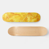 Hellgelbe Federn Skateboard (Horizontal)