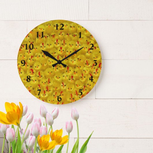 Hellgelbe Osterstäbchen Moderne Muster Spaß Große Wanduhr
