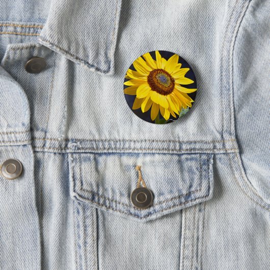 Hellgelbe Sonnenblume Button (Beispiel)