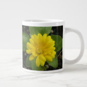 Hellgelbe Tasse (Rechts)