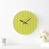 Hellgelbe vertikale Streifen Große Wanduhr (Zuhause)