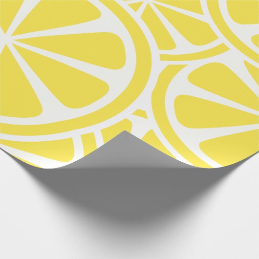 Hellgelbe Zitronenscheiben Modernes Muster Geschenkpapier (Ecke)
