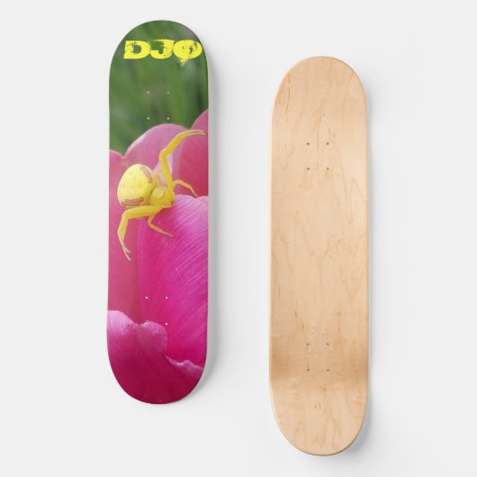 Hellgelber Krabbenschwingel Rosa Blume-Initialen Skateboard (Vorderseite)