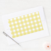 Hellgelber und weißer Gingham Rechteckiger Aufkleber (Umschlag)