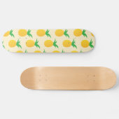 Hellgelbes Ananas-Muster Skateboard (Horizontal)