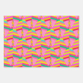 Hellgestreifte Weihnachtsbaumen auf Rosa und Grün Geschenkpapier Set (Vorderseite 3)