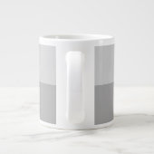 Hellgrau & Grau Moderne Anfangsbuchstaben Monogram Jumbo-Tasse (Rückseite)