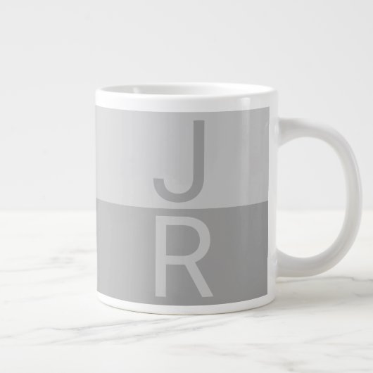 Hellgrau & Grau Moderne Anfangsbuchstaben Monogram Jumbo-Tasse (Rechts)