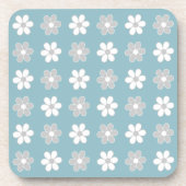 Hellgraue und weiße Blume auf Aquamarin Getränkeuntersetzer (Vorderseite)