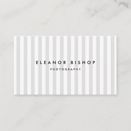 Hellgraue und weiße Pinstrippmuster Moderne Visitenkarte (Vorderseite)