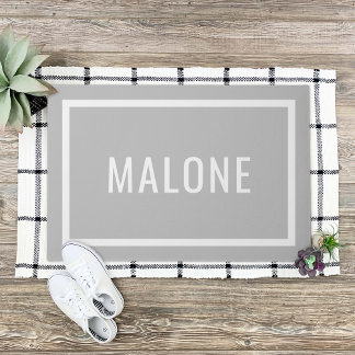 Hellgrauer Personalisierter Familienname Doormat Fußmatte
