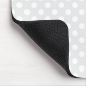 Hellgrauer und weißer Tupfen Mousepad (Ecke)