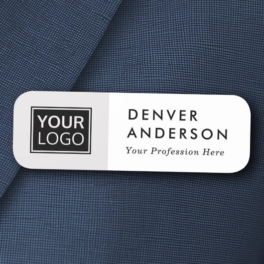 Hellgraues und weißes Logo, Name und Titel Namensschild