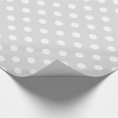 Hellgraues weißes Extra großes Polka Dot Muster Geschenkpapier (Ecke)