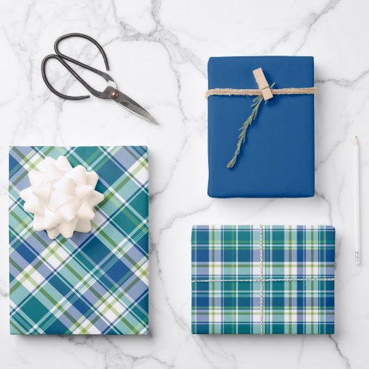 Hellgrün, blau und weiß Kariert Geschenkpapier Set (Vorderseite)