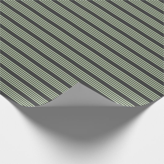Hellgrün und fünf Streifen aus Holzkohle Geschenkpapier (Ecke)