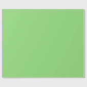 Hellgrüne Frühlingsfarbe mit Farbakzent Geschenkpapier (Flach)