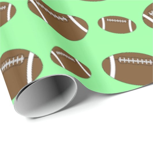 Hellgrüne Fußbälle Geschenkpapier (Rolleneckpunkt)