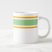 Hellgrüne, gelbe, oberflächliche Streifen auf Weiß Jumbo-Tasse (Rechts)