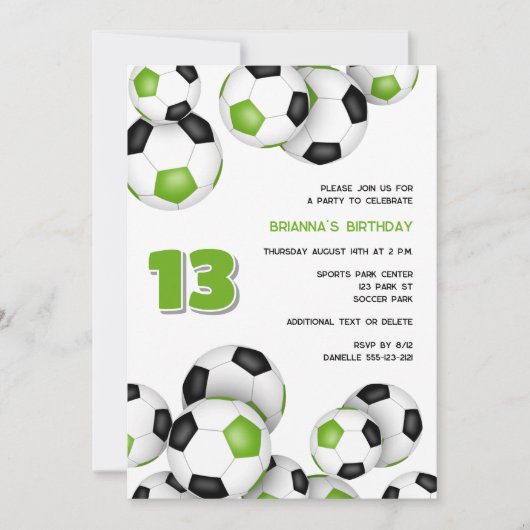 hellgrüne schwarze Fußballbälle Kindergeburtstag Einladung (Vorderseite)