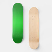 Hellgrüne Steigung - SmaragdGrüntöne-Schablone B Skateboard (Vorderseite)